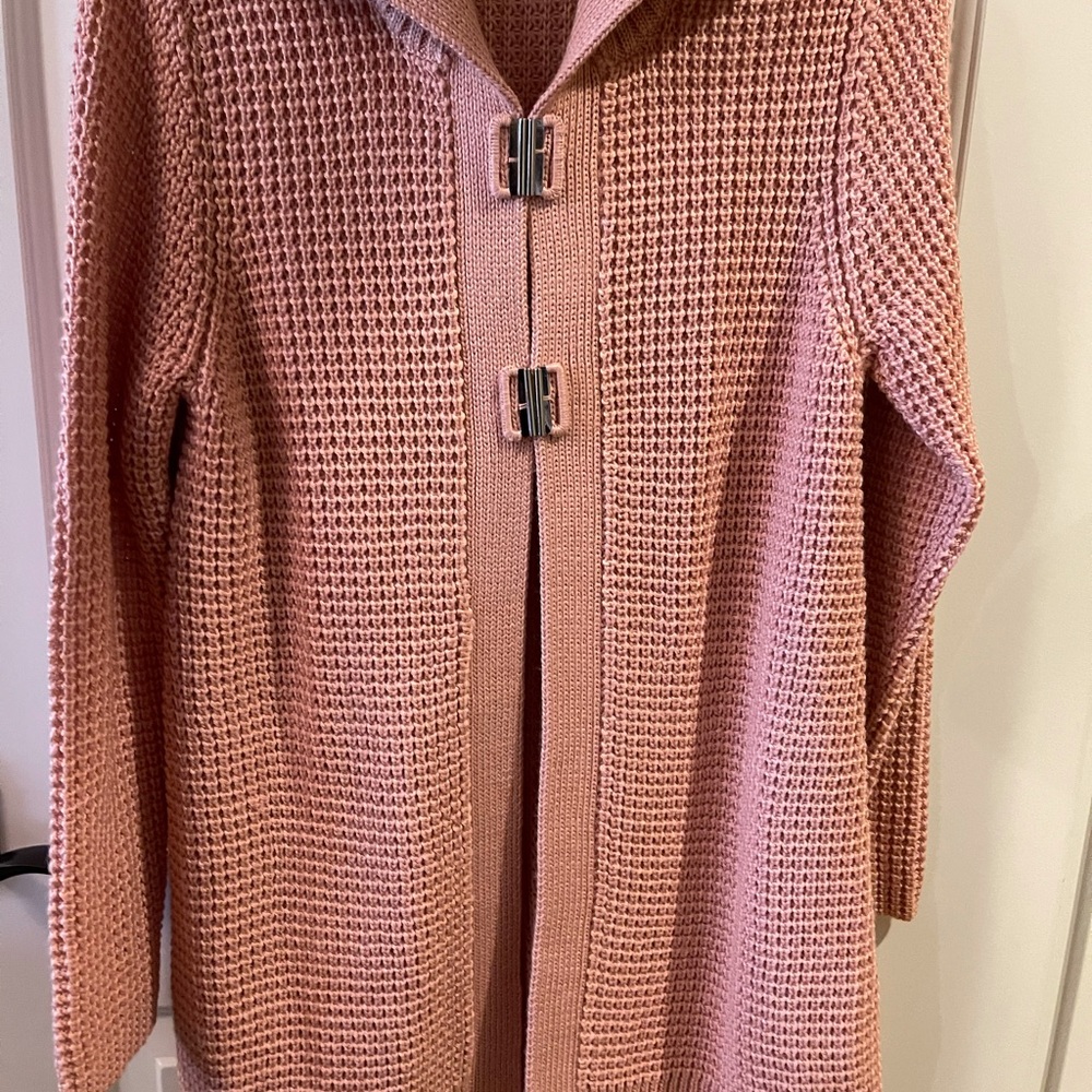 Chico’s Long Sweater Chico’s Size 1 (Medium) Pink - Picture 1 of 3
